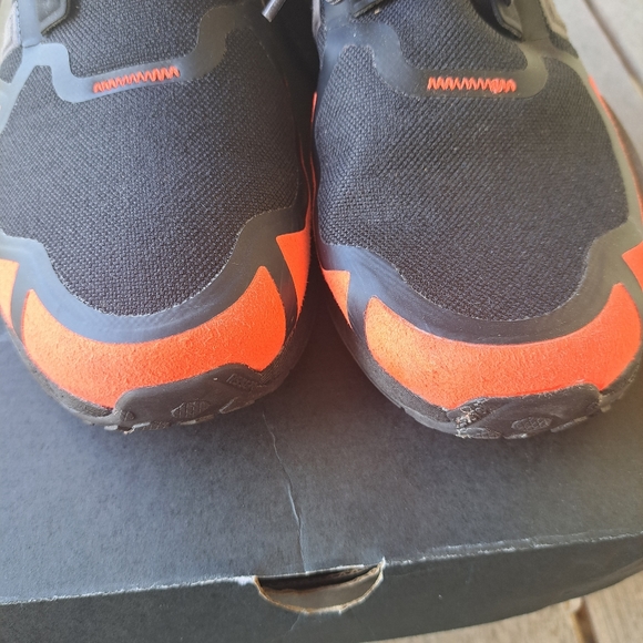 Adidas NMD R1 - Picture 4 of 6